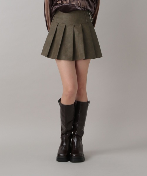 FOREVER 21(フォーエバー トゥエンティーワン)の「【2024FW】ダブルベルトフェイクレザーミニスカート(スカート・レディース・ブラック/ブラウン/グレー・SMALL/MEDIUM)」の17枚目の写真