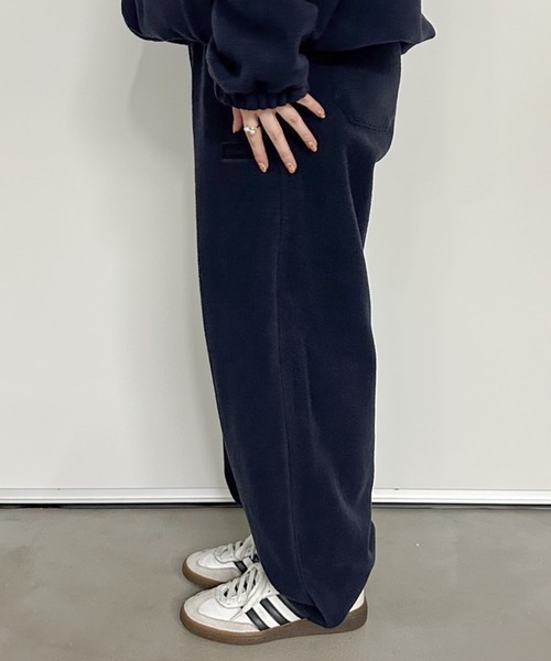 MUHET(ミュエータ)の「【セットアップ可能】フリースイージーパンツ(その他パンツ・レディース・ネイビー/カーキ/チャコールグレー・MEDIUM/LARGE/SMALL)」の15枚目の写真