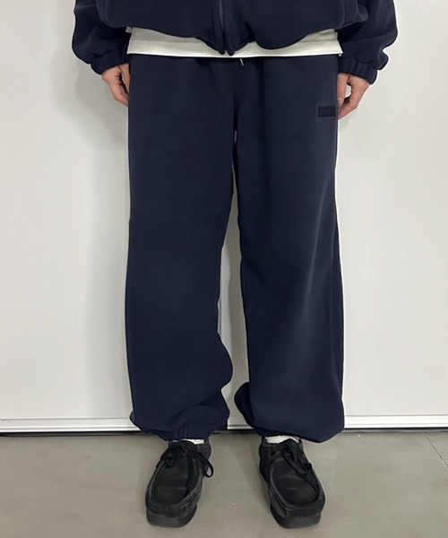 MUHET(ミュエータ)の「【セットアップ可能】フリースイージーパンツ(その他パンツ・レディース・ネイビー/カーキ/チャコールグレー・MEDIUM/LARGE/SMALL)」の16枚目の写真