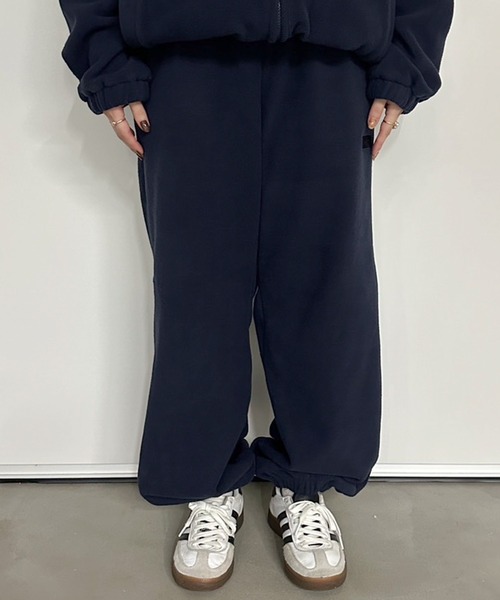 MUHET(ミュエータ)の「【セットアップ可能】フリースイージーパンツ(その他パンツ・レディース・ネイビー/カーキ/チャコールグレー・MEDIUM/LARGE/SMALL)」の14枚目の写真