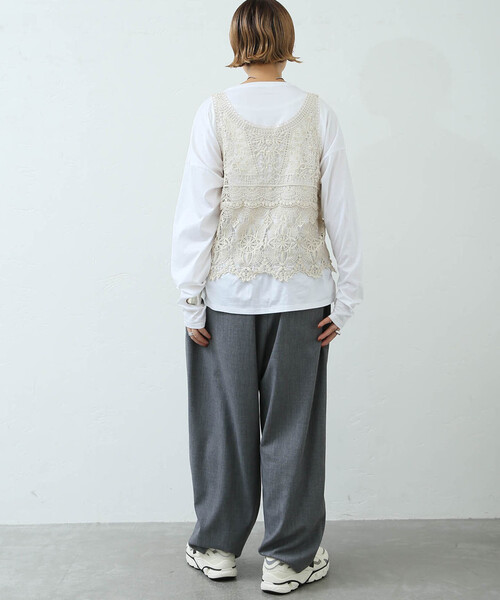 JOURNAL STANDARD LUXE(ジャーナルスタンダード ラックス)の「レースMIX ノースリーブブラウス(シャツ/ブラウス・レディース・ブラック/アイボリー・FREE)」の12枚目の写真