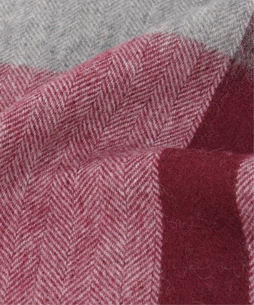 ikka（イッカ）の「ウールパネルヘリンボーンマフラー（マフラー・メンズ・ワイン/ブラック/ネイビー・FREE）」の17枚目の写真