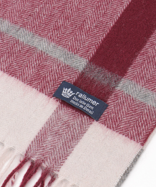 ikka（イッカ）の「ウールパネルヘリンボーンマフラー（マフラー・メンズ・ワイン/ブラック/ネイビー・FREE）」の10枚目の写真