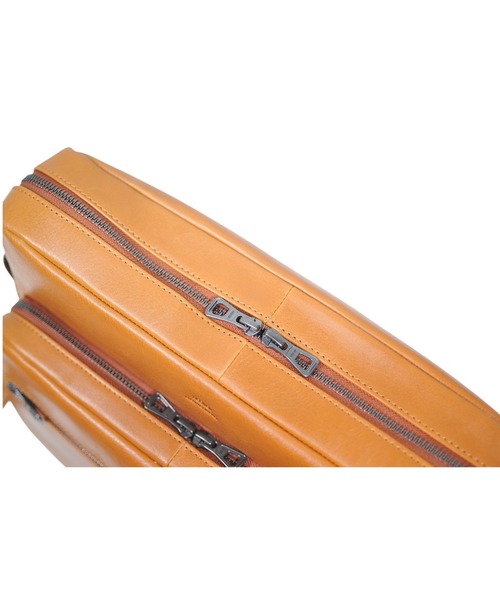 SEEKER(シーカー)の「【NOBLE】オイルレザー A4スクエアショルダー SKB-NB08(ショルダーバッグ・メンズ・キャメル/グリーン/ブラック/ワイン/ネイビー・FREE)」の16枚目の写真