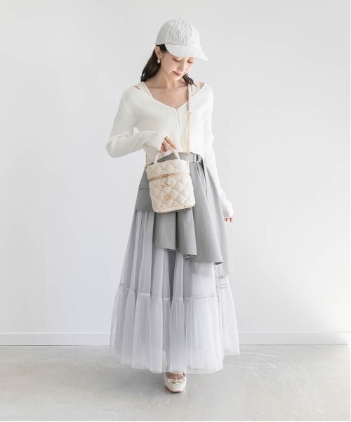 RANDA(ランダ)の「【Heart Collection】ハートスタッズ2WAYキルティングバニティバッグ(ショルダーバッグ・レディース・ブラック/アイボリー/ピンク・FREE)」の16枚目の写真