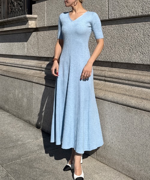 JENNE（ジェンヌ）の「細見えリブワンピース（ワンピース・レディース・ブルー/ブラック/ネイビー・SMALL/LARGE/MEDIUM）」の3枚目の写真