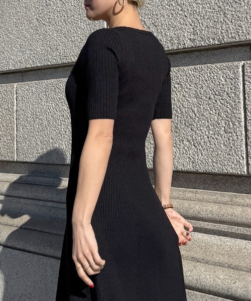 JENNE（ジェンヌ）の「細見えリブワンピース（ワンピース・レディース・ブルー/ブラック/ネイビー・SMALL/LARGE/MEDIUM）」の11枚目の写真