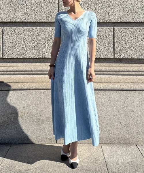 JENNE（ジェンヌ）の「細見えリブワンピース（ワンピース・レディース・ブルー/ブラック/ネイビー・SMALL/LARGE/MEDIUM）」の16枚目の写真