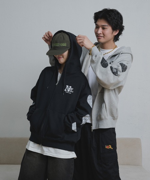KAOYORINAKAMI パーカー　Mサイズ kaoyorinakami パーカー love hoodie / ラブフーディー メンズ