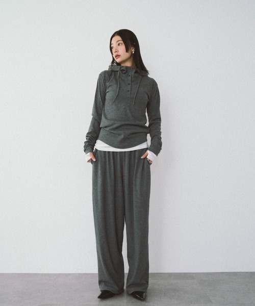 HANNE（アン）の「フーディーリブロンTEE（Tシャツ/カットソー・レディース・グレー/レッド・FREE）」の3枚目の写真