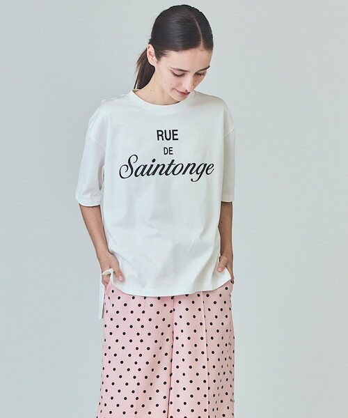 GRACE CLASS(グレースクラス)の「レタードプリントTシャツ(Tシャツ/カットソー・レディース・ブラック/ホワイト・36)」の1枚目の写真