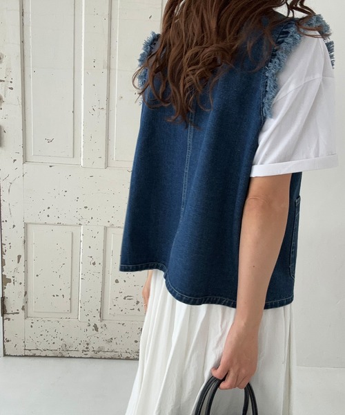 LAUIR（ラウアー）の「リボンデザインデニムベスト（ベスト・レディース・ブルー/ブラック・LARGE/MEDIUM/SMALL）」の11枚目の写真