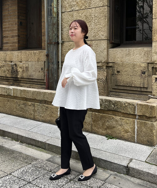 prose verse（プロズヴェール）の「【ママ監修！セレモニーアイテム】バルーンスリーブジャガードペプラムブラウス（シャツ/ブラウス・レディース・オフホワイト/ブラック・LARGE/MEDIUM）」の17枚目の写真