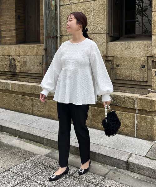 prose verse（プロズヴェール）の「【ママ監修！セレモニーアイテム】バルーンスリーブジャガードペプラムブラウス（シャツ/ブラウス・レディース・オフホワイト/ブラック・LARGE/MEDIUM）」の18枚目の写真