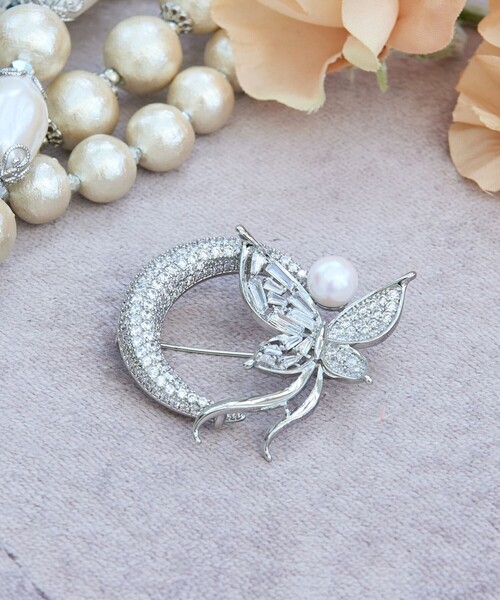 バタフライモチーフブローチ（ブローチ/コサージュ）｜Tiaclasse