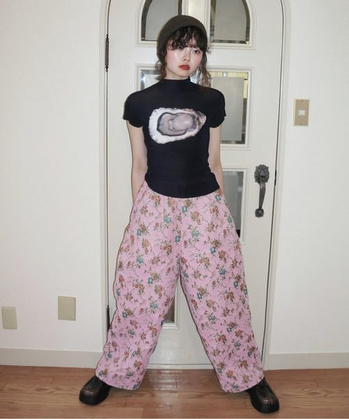 musubore(ムスボレ)の「ruffle wide PT / ラッフルワイドパンツ(スラックス・レディース・ブラック/ピンク・1/0)」の1枚目の写真