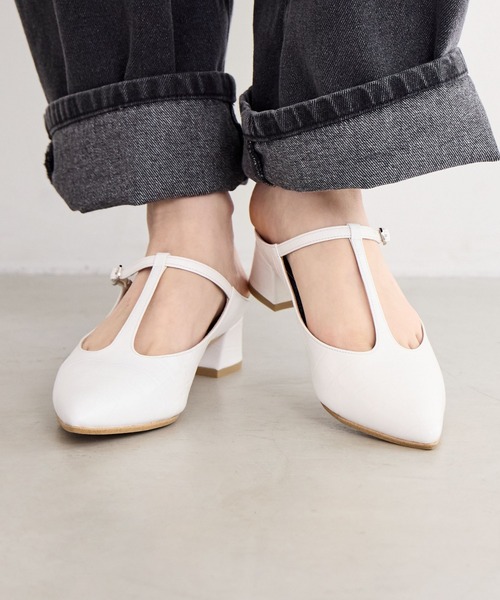 HIMIKO(ヒミコ)の「【Made in Japan】【HIMIKO】ポインテッドトゥTストラップミュール/651507(パンプス・レディース・シルバー/オフホワイト/ブラック・22.0cm/25.0cm/24.0cm/23.0cm/24.5cm/23.5cm/22.5cm)」の15枚目の写真