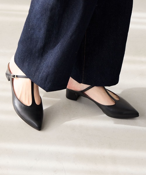 HIMIKO(ヒミコ)の「【Made in Japan】【HIMIKO】ポインテッドトゥTストラップミュール/651507(パンプス・レディース・シルバー/オフホワイト/ブラック・22.0cm/25.0cm/24.0cm/23.0cm/24.5cm/23.5cm/22.5cm)」の21枚目の写真