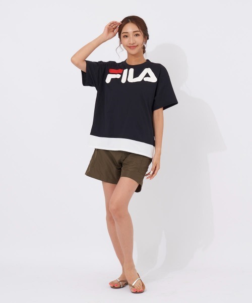 FILA(フィラ)の「FILAロゴ半袖Tシャツ(Tシャツ/カットソー・レディース・ネイビー/ブラック・MEDIUM/LARGE)」の4枚目の写真