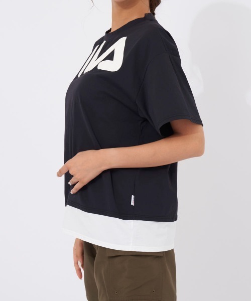 FILA(フィラ)の「FILAロゴ半袖Tシャツ(Tシャツ/カットソー・レディース・ネイビー/ブラック・MEDIUM/LARGE)」の7枚目の写真
