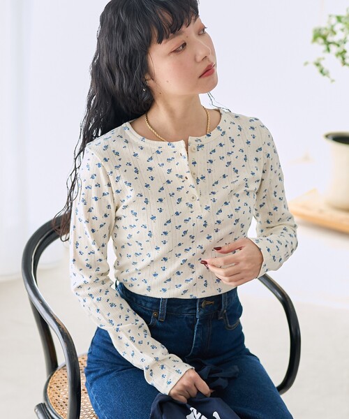 FREAK'S STORE（フリークスストア）の「花柄針抜きフライス ヘンリートップス（Tシャツ/カットソー・レディース・オフホワイト/グレー・ﾌﾘ-）」の10枚目の写真