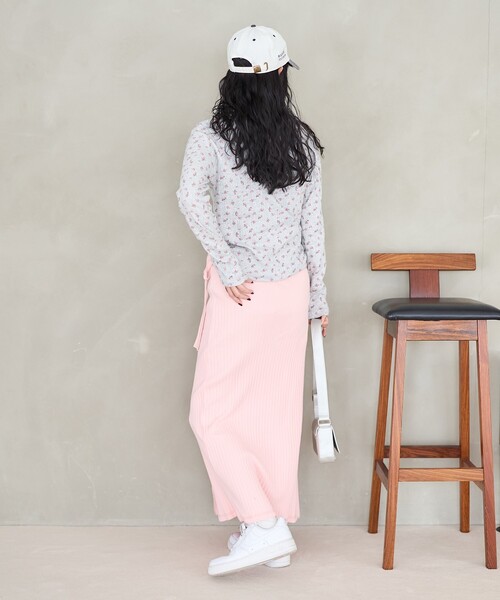 FREAK'S STORE（フリークスストア）の「花柄針抜きフライス ヘンリートップス（Tシャツ/カットソー・レディース・オフホワイト/グレー・ﾌﾘ-）」の14枚目の写真