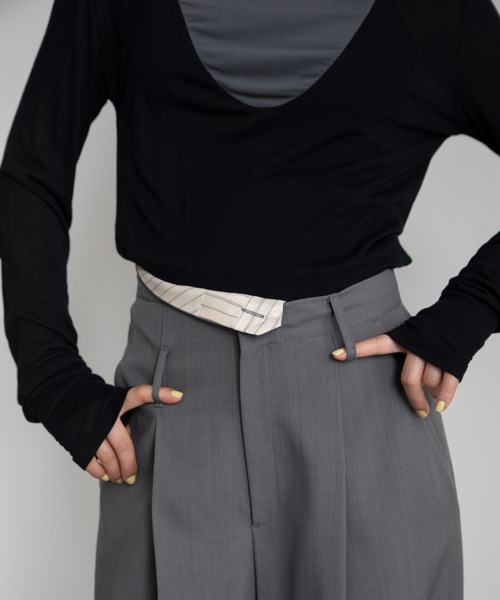VACANCY(ヴァカンシー)の「アシンメトリーストレートスラックスパンツ(スラックス・レディース・グレー/パープル/ブラック・LARGE/MEDIUM/SMALL)」の11枚目の写真