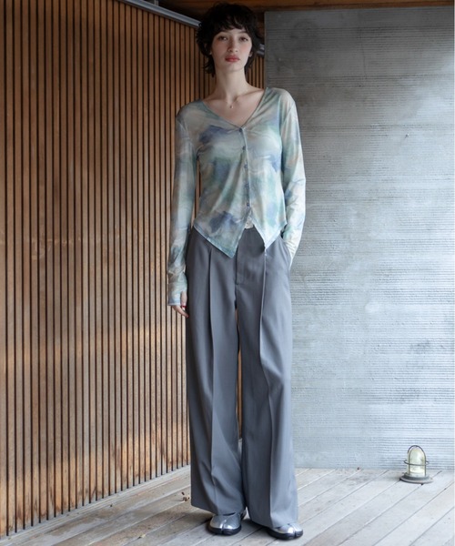 VACANCY(ヴァカンシー)の「アシンメトリーストレートスラックスパンツ(スラックス・レディース・グレー/パープル/ブラック・LARGE/MEDIUM/SMALL)」の13枚目の写真