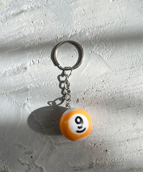 Me%（ミィパーセント）の「ビリヤードボールキーチャーム 319489（キーホルダー・レディース・ブラック/エンジ/イエロー・FREE）」の12枚目の写真
