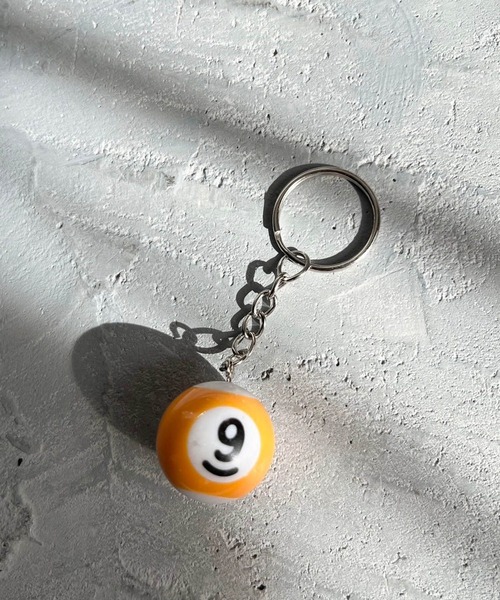 Me%（ミィパーセント）の「ビリヤードボールキーチャーム 319489（キーホルダー・レディース・ブラック/エンジ/イエロー・FREE）」の13枚目の写真