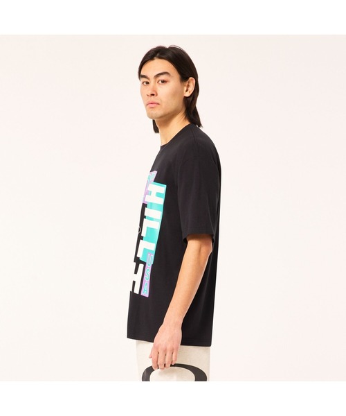 OAKLEY（オークリー）の「オークリー EN NEW RETRO TEE FOOTHILL 1.0 / Tシャツ/ カジュアル・スポーツ/OAKLEY（Tシャツ/カットソー・メンズ・ピンク/ブルー/ブラック・M/S/XL/L）」の14枚目の写真
