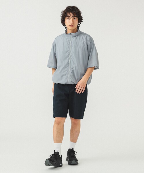 BEAMS(ビームス)の「撥水 テックシャツ(シャツ/ブラウス・メンズ・ライトグレー/ブラック・S/XL/L/M)」の3枚目の写真