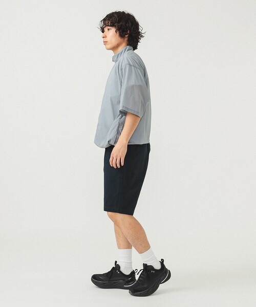 BEAMS(ビームス)の「撥水 テックシャツ(シャツ/ブラウス・メンズ・ライトグレー/ブラック・S/XL/L/M)」の4枚目の写真