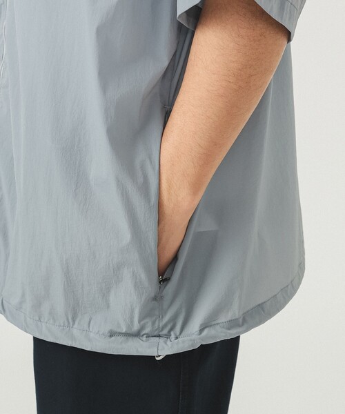 BEAMS(ビームス)の「撥水 テックシャツ(シャツ/ブラウス・メンズ・ライトグレー/ブラック・S/XL/L/M)」の12枚目の写真