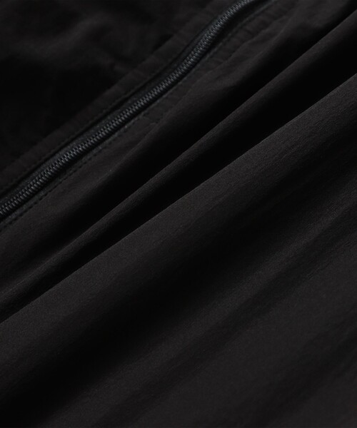 BEAMS(ビームス)の「撥水 テックシャツ(シャツ/ブラウス・メンズ・ライトグレー/ブラック・S/XL/L/M)」の22枚目の写真