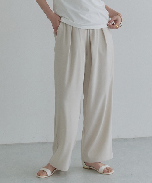 ECLAM（クラム）の「タックストレートパンツ（スラックス・レディース・ブラック/チャコール/キナリ・M）」の22枚目の写真
