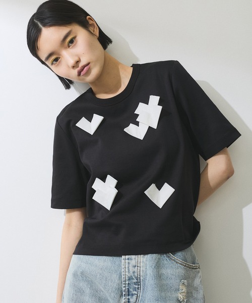 セール】【WEB限定】・【サステナブル】ハートモチーフTシャツ（T