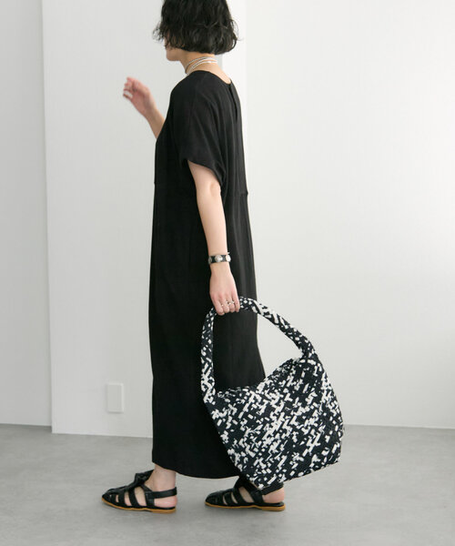 FEEL AND TASTE（フィールアンドテイスト）の「【FEEL AND TASTE（フィールアンドテイスト）】weaving one-shoulder M print/ワンショルダーバッグ（ショルダーバッグ・レディース・ブラック/ライトグレー/イエロー・FREE）」の17枚目の写真