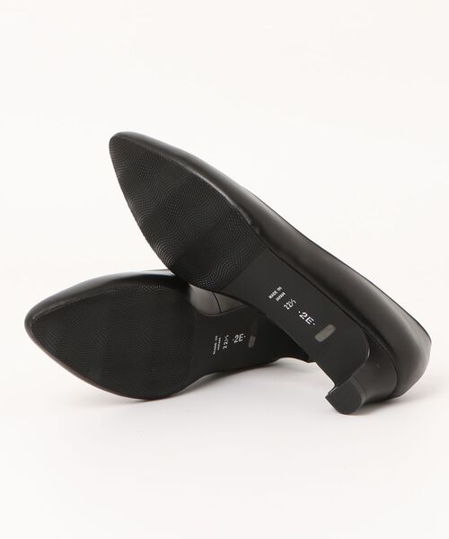 MELMO(メルモ)の「ポインテッドトゥプレーンパンプス(パンプス・レディース・ブラック・23.0cm/23.5cm/24.0cm/24.5cm/22.5cm)」の3枚目の写真