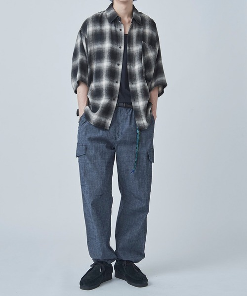 GERRY(ジェリー)の「【GERRY】シャンブレー・ポプリン ストレッチワイドカーゴパンツ 079230(カーゴパンツ・メンズ・ブラック/オリーブ/サックスブルー/ベージュ/ブルー・LL/M/S/L)」の13枚目の写真