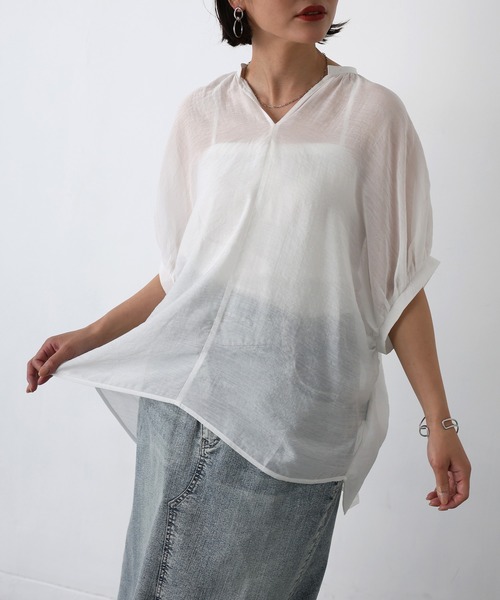 Floran(フローラン)の「レーヨンシアースキッパーブラウス(シャツ/ブラウス・レディース・ブラック/チャコールグレー/オフホワイト・MEDIUM)」の10枚目の写真