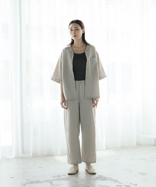 FREAK'S STORE（フリークスストア）の「FREAK’S STORE/フリークスストア 速乾素材 リラックスフィット オープンカラーシャツ ショートスリーブ  リネン風/LINEN LIKE O/C SS SHT（シャツ/ブラウス・メンズ・グリーン/オフホワイト/サックスブルー/チャコールグレー/ブラック・LARGE/MEDIUM/SMALL）」の11枚目の写真