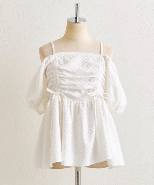 OLIVE des OLIVE(オリーブデオリーブ)の「ドロストオフショルチュニック(シャツ/ブラウス・レディース・オフホワイト/サックスブルー/ピンク・FREE)」の9枚目の写真