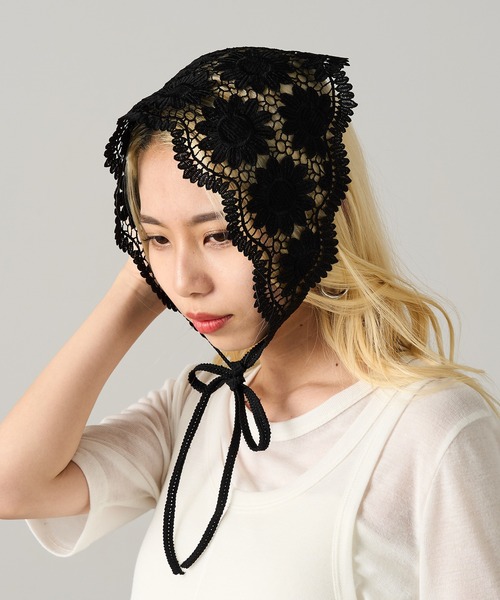 MAGASIN DE MODE Onjna(マガジンデモードオンジェナ )の「【MAGASIN DE MODE Onjna】フラワーレースバブーシュカ ヘッドドレススカーフ OSWY(バンダナ/スカーフ・レディース・ブラック/ホワイト・FREE)」の10枚目の写真