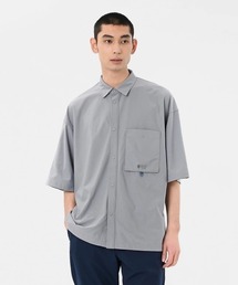 New Balance（ニューバランス）の「New Balance Oversized Short Sleeve Shirt（ニューバランス オーバーサイズ ショートスリーブ シャツ）（シャツ/ブラウス）」