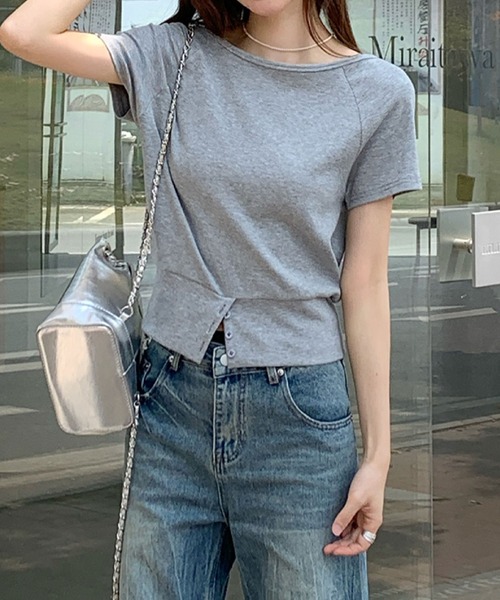 2ly2(トゥーリートゥー)の「裾ボタンでこなれ感UP!ゆるシルエットカットソーTシャツ(Tシャツ/カットソー・レディース・ブラック/グレー/イエロー/ホワイト・FREE)」の12枚目の写真