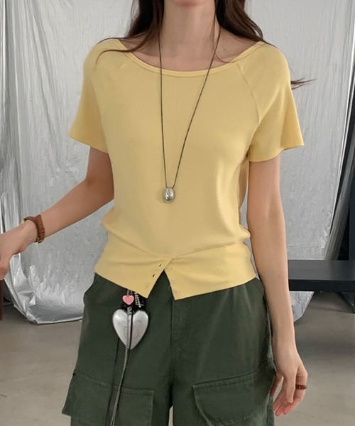 2ly2(トゥーリートゥー)の「裾ボタンでこなれ感UP!ゆるシルエットカットソーTシャツ(Tシャツ/カットソー・レディース・ブラック/グレー/イエロー/ホワイト・FREE)」の9枚目の写真