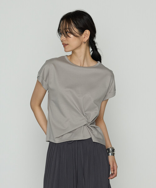 K.T KIYOKO TAKASE（キヨコタカセ）の「コットン強撚ポンチ デザインタックシャツ（Tシャツ/カットソー・レディース・ライトグレー/カーキ・9号/11号）」の7枚目の写真