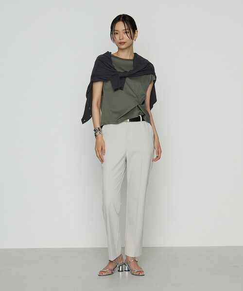 K.T KIYOKO TAKASE（キヨコタカセ）の「コットン強撚ポンチ デザインタックシャツ（Tシャツ/カットソー・レディース・ライトグレー/カーキ・9号/11号）」の6枚目の写真