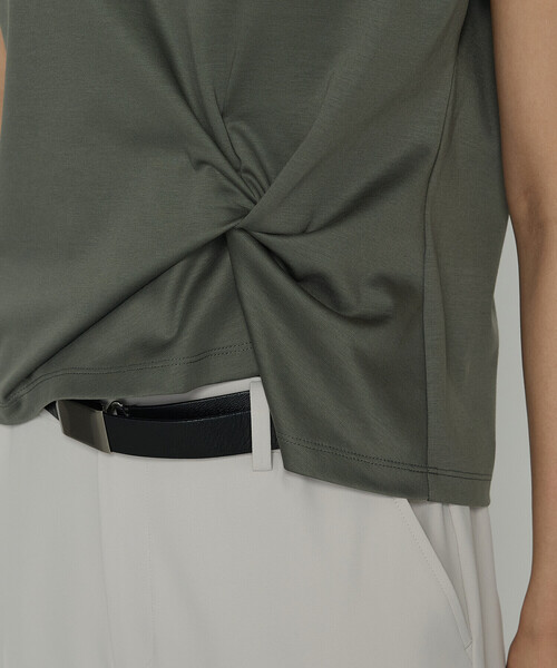 K.T KIYOKO TAKASE（キヨコタカセ）の「コットン強撚ポンチ デザインタックシャツ（Tシャツ/カットソー・レディース・ライトグレー/カーキ・9号/11号）」の14枚目の写真